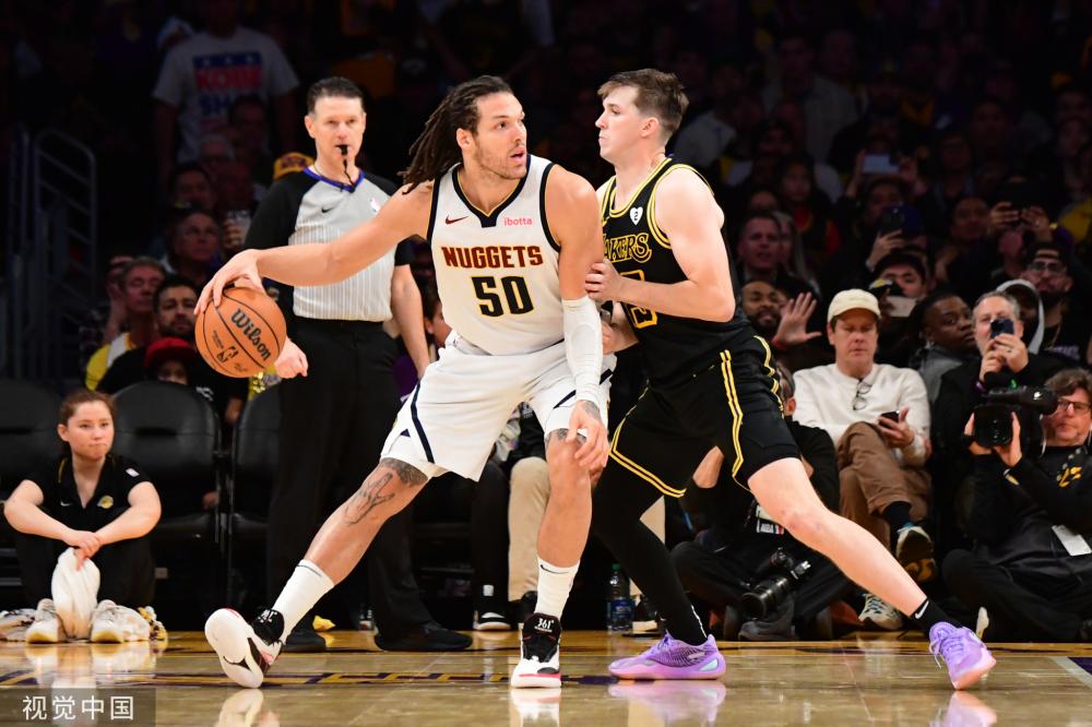 住了他们的 住了他们的